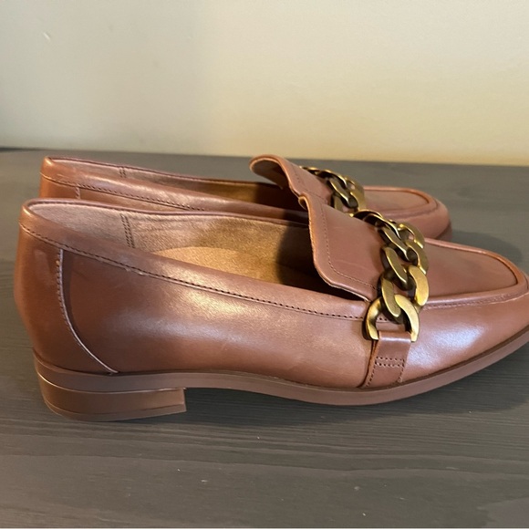 VIONIC Mizelle Chain Loafers NWOB - Picture 5 of 9